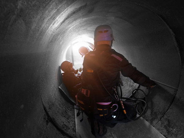 Pulizia-di-tombini-e-fogne-modena Pulizia-di-tombini-e-fogne-modena